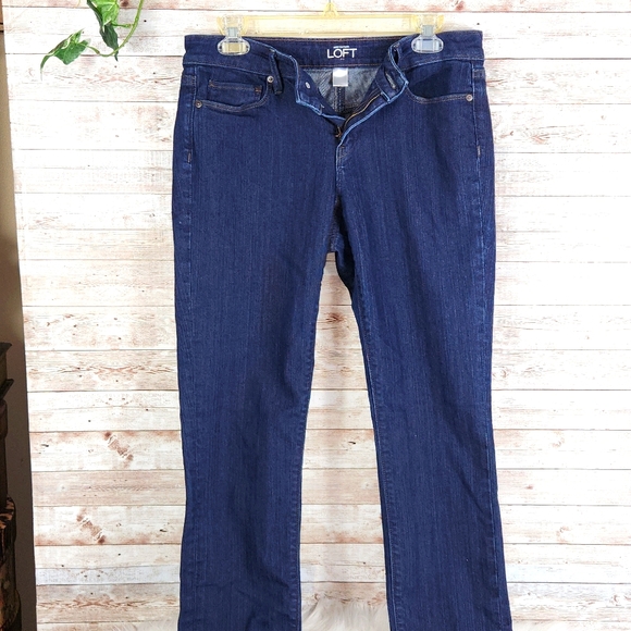 LOFT Denim - Ann Taylor Loft, Women's Jeans, wash dark blue denim, slim legs, Sz 4
